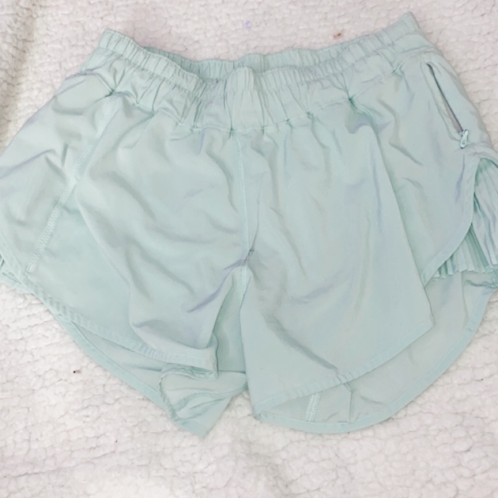 mint ruffle lulu shorts